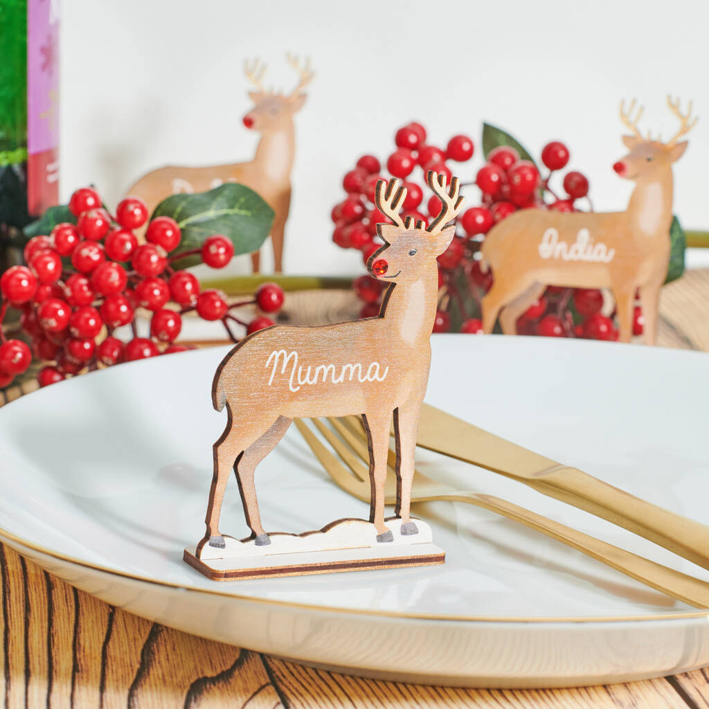Oakdene Designs Christmas Decorations Personalised Set Of Four Wooden Stag Place Settings