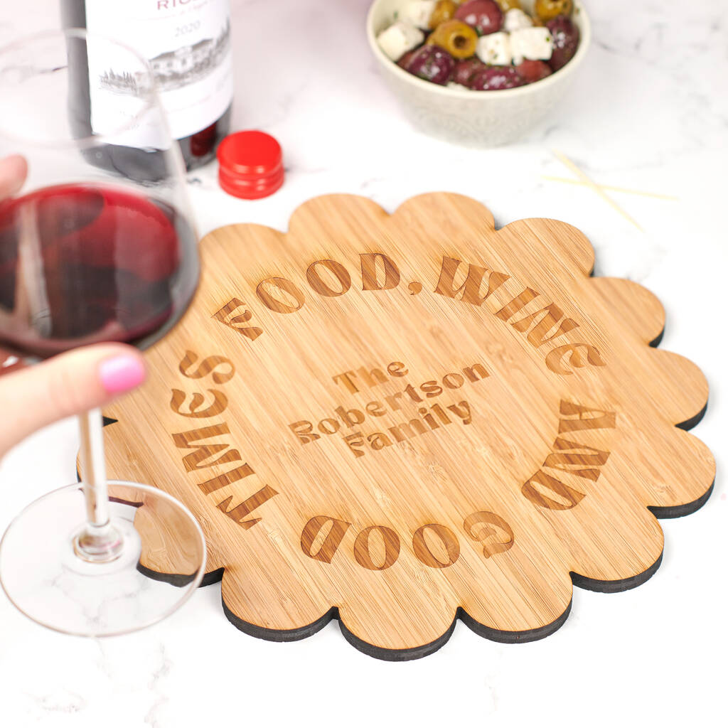 Oakdene Designs Food / Drink Personalised 'Good Times' Scalloped Serving Board