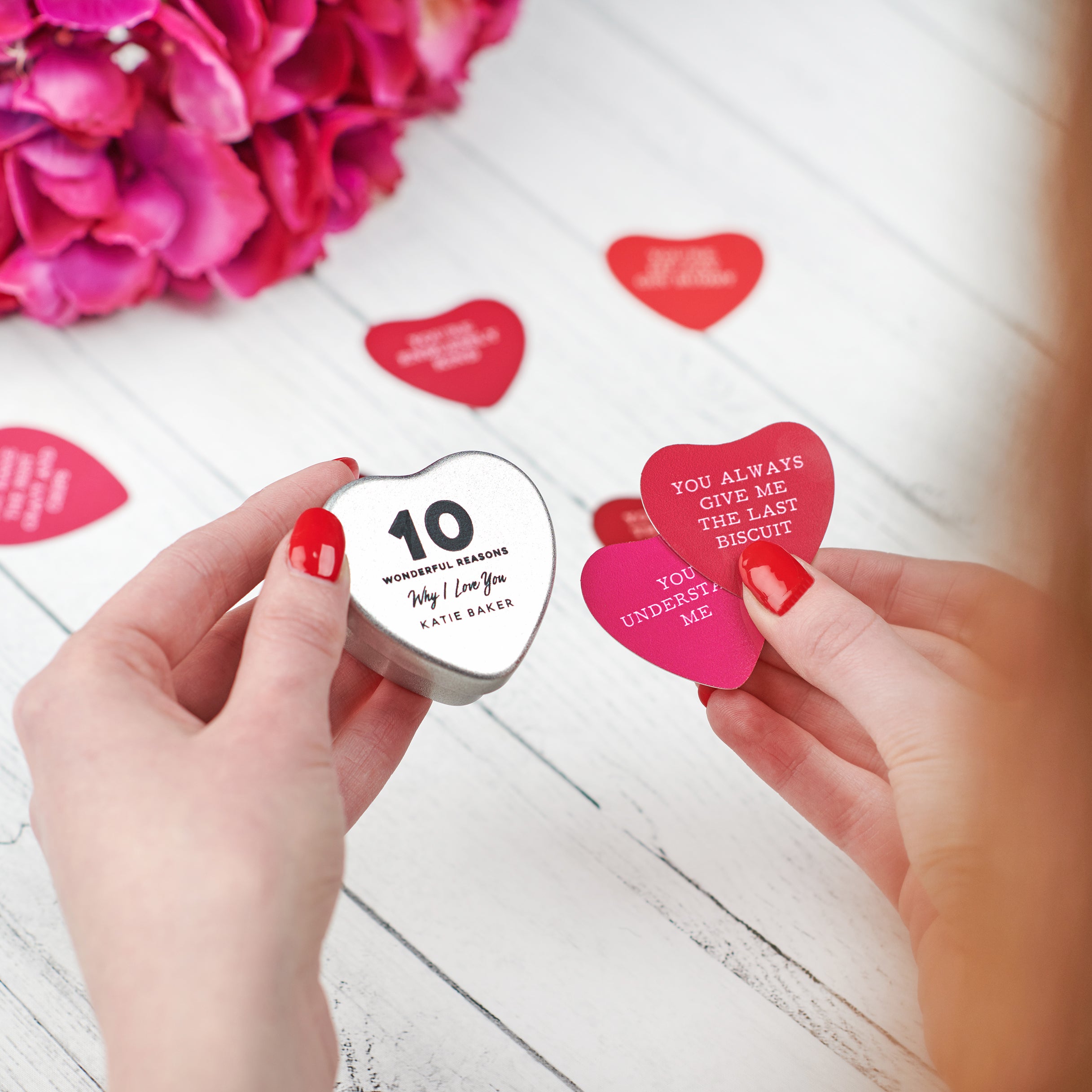 Oakdene Designs Keepsakes & Tokens Personalised 10 Reasons I Love You Heart Tin